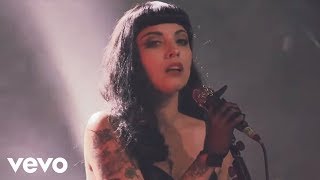 Mon Laferte - Vuelve Por Favor (En Vivo)