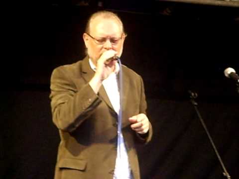 Vašo Patejdl - Voda co ma drží nad vodou