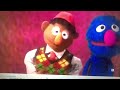 Sesame Street Just Happy To Be Me Brazilian Portuguese