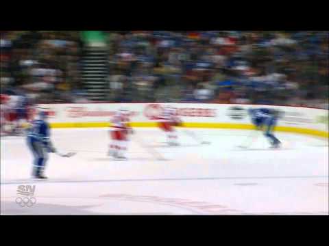 Canucks vs Wings Mason Raymond Goal 3-3  02/02/12