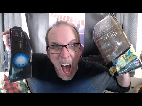 GotBot Goes Live: CCXP, Singapore Comic Con, Yolopark,  AOTP and an Unboxing