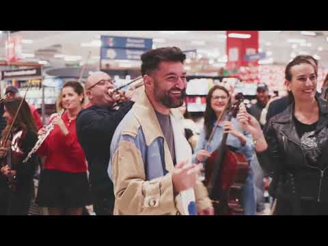 Smiley & Orchestra | Concert SURPRIZĂ într-un magazin Kaufland! #kaufland