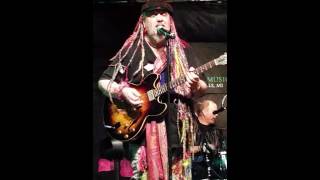 Robert Noll/Ain't Doin' Too Bad