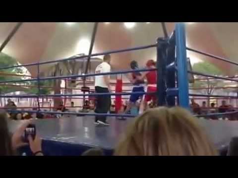 Wesley Gibson vs Leon Geldenhuys round 3 -Brutal boxin