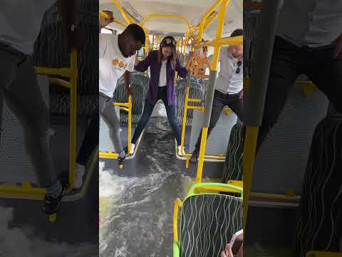 China-made new energy vehicles' factory test shocked foreign visitors...#vehicle #bus #test #Yutong