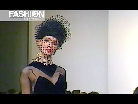 PIERRE BALMAIN Fall 1993 Paris - Fashion Channel