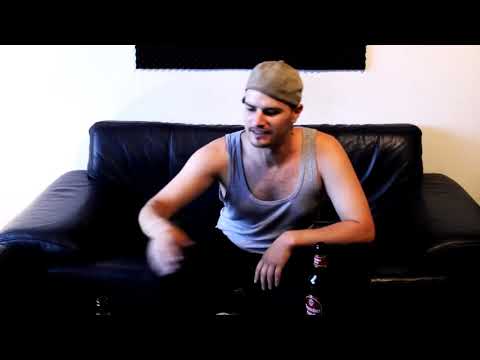 Trais - Asi im Unterhemd ( official Musikvideo )