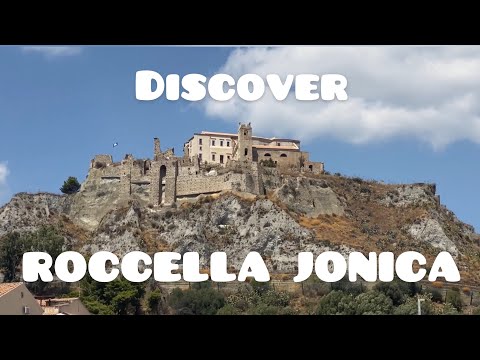 EXPLORE BELLA ROCCELLA JONICA CALABRIA // walk and eat with us #calabria #livingincalabria #italy