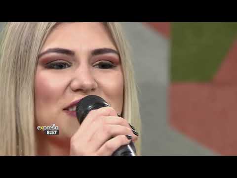 Julanie J performs 'Beheer' Control