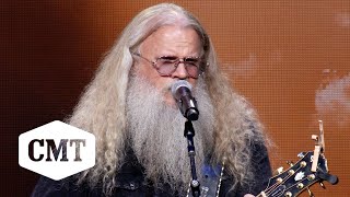 Jamey Johnson Honors Randy Travis with “Three Wooden Crosses” | CMT