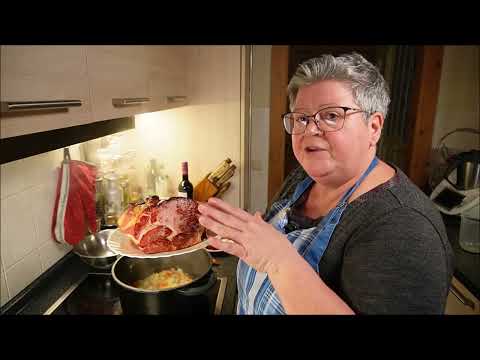 Kasslernacken mit kräftiger Soße schmoren