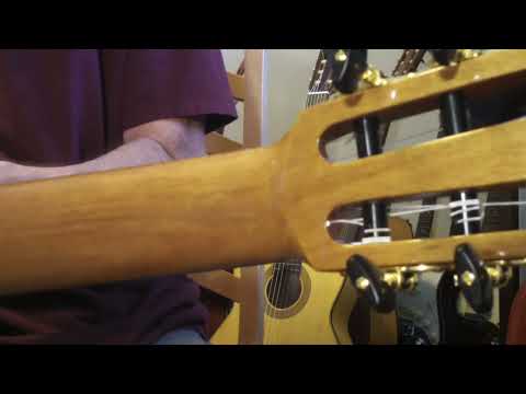 Yamaha  CG 171 flamenco very resonant  nice   $200 hard case no longer made CG 171 SF 2009 - Natural image 13