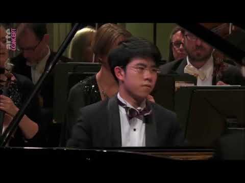 Aristo Sham plays Prokofiev Concerto No.3 with RTÉ National Symphony Orchestra in Dublin