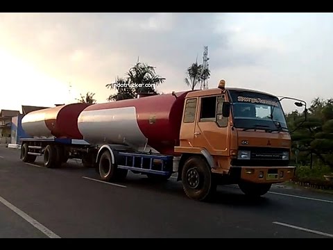 Mitsubishi Fuso FN 517 HL Trailer Tanker From Gondang Winangun