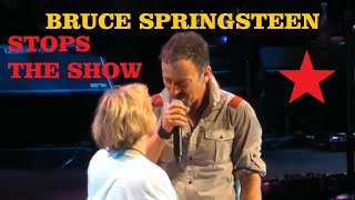 Bruce Springsteen - Save The Last Dance For Me (Live Albany 2014) HD Pro recorded audio