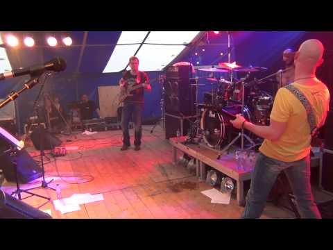 Ultra Vibe-e   Just in Case - Cygnus X1 - Highway to Hell  Minirock 2013