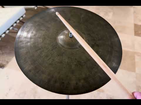 K Zildjian Istanbul Old Stamp IIIb 14” Cymbal 1,186 grams image 8