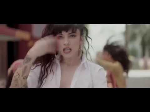 Mon Laferte   Caderas Blancas