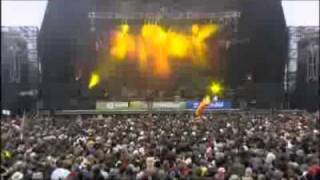 interpol - say hello to the angels (live glastonbury 2005).flv