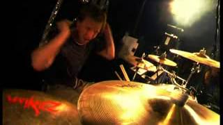 Hundred Reasons - Drowning (Taken from DVD - &#39;Hundred Reasons: Live at Freakscene&#39;)