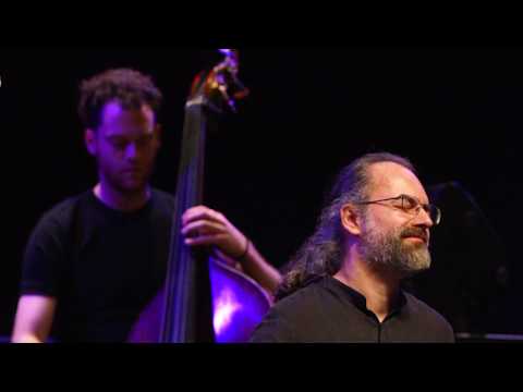 Συναυλία Σωκράτης Σινόπουλος Quartet @ Φεστιβάλ Μουσικότροπο 17/2/19