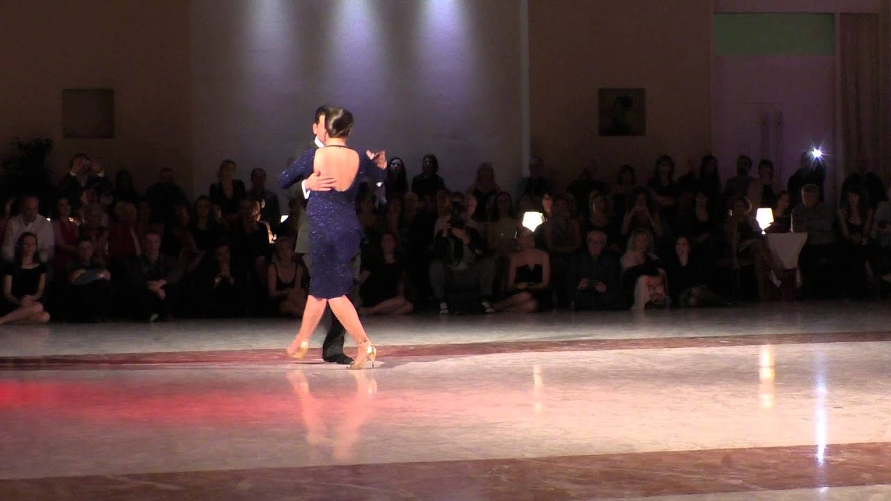 FACUNDO DE LA CRUZ Y PAOLA SANZ