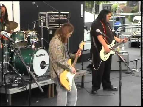 Blues Festival 2010 - Gary Farmer & The Troublemakers - Song 1