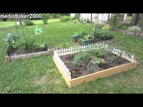 How to Make Cheap Raised Beds with Border Fences DIY