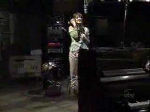 GH: Brook Lynn sings "The Only One I Love" (2004).