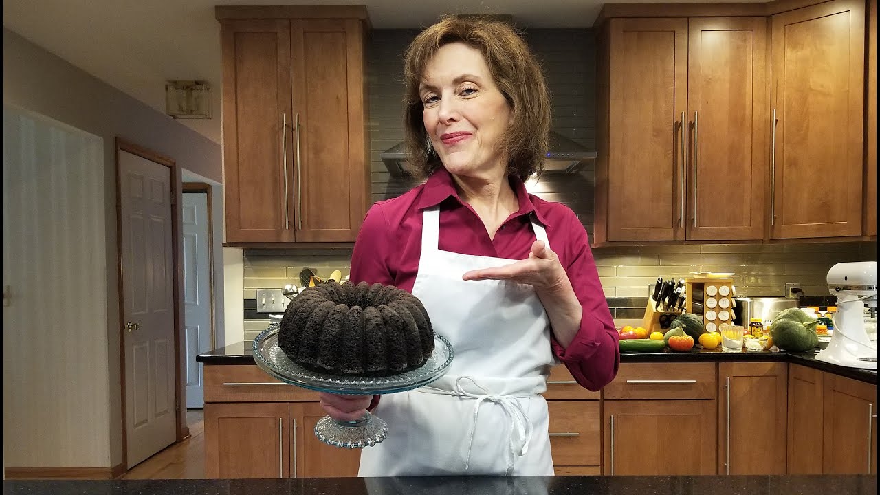 Fudgy Chocolate Bundt Cake