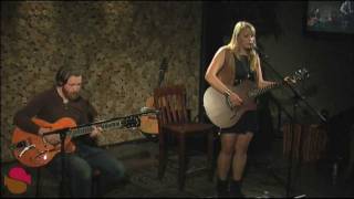 Steph Macpherson "Bells & Whistles" - www.streamingcafe.net