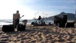 DunaJam 2012 (Sardinia) | The Atomic Bitchwax - Kiss The Sun [1080p]