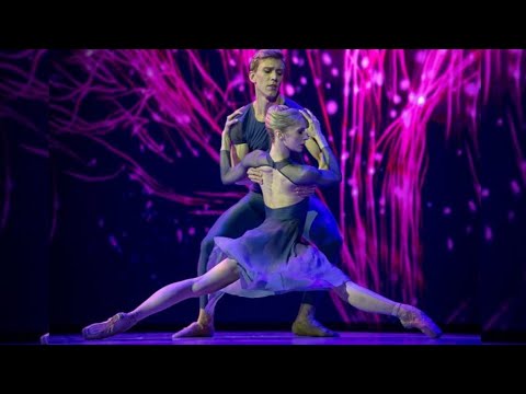 Christopher Wheeldon: This Bitter Earth Pas de Deux - Melissa Hamilton and Dawid Trzensimiech