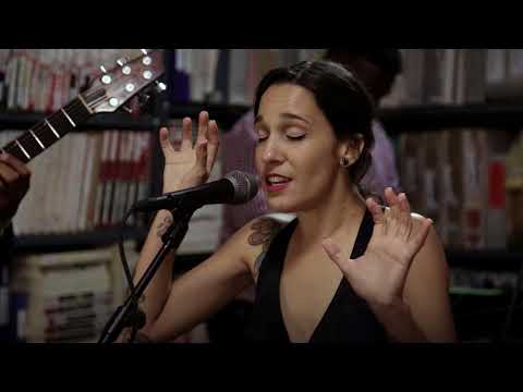 iLe - Extraña de Querer - 10/27/2017 - Paste Studios - New York, NY