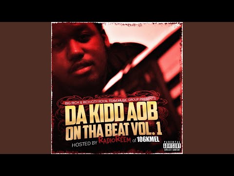 I Gotta Ball (feat. Mike-Dash-E, Bandaide & Vondre Woods)