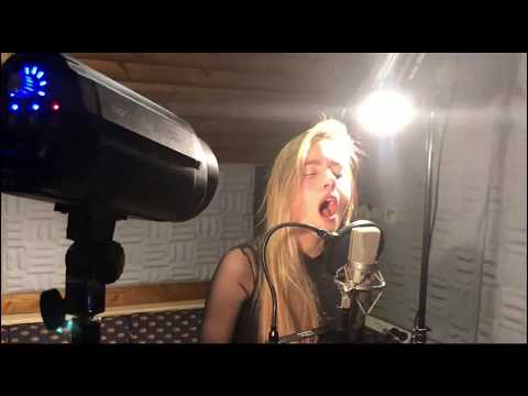 אנה- לולה (דודו טסה קאבר) (Anna Stefanie- Lola (Dudu Tassa cover