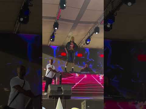 DJ Tshegu live at DBN Gogo's KwaGogo in Joburg