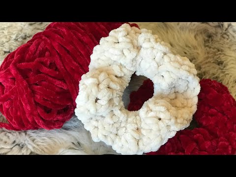 Crochet Messy Bun Beanie Pattern Crochet hat with hole