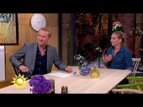 Han gjorde succé när han gestaltade Melodifestivalen på teckenspråk - Nyhetsmorgon (TV4)