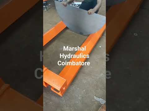 Roll Pallet Truck