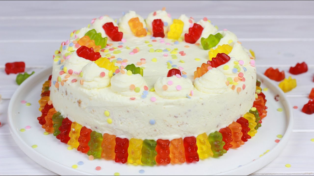 Gummibärchen-Kuchen - Einfache Rezepte Gummibärchen-Kuchen - Einfache Rezepte