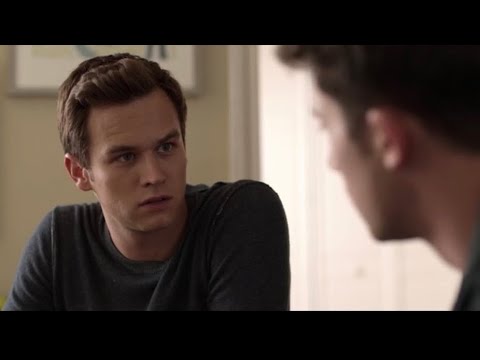 13 Reasons why 4x1 - Justin snitches on Clay