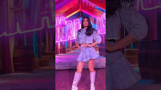 Download lagu Kristal Silva mp3