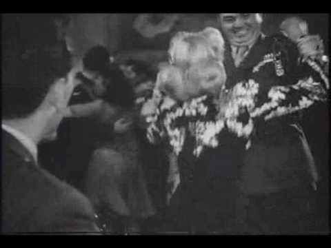 Hollywood Canteen (1944)