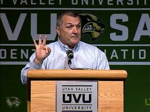UVU: Daniel "Rudy" Ruettiger speaks to UVU Students