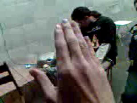 Maozinha assassina no Gil