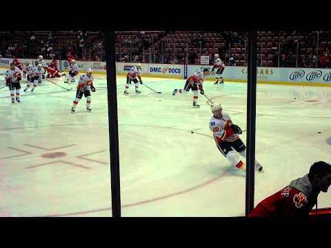 Calgary Flames & Detroit Red Wings Warm Up Prior To Nov 21 2010 Game.