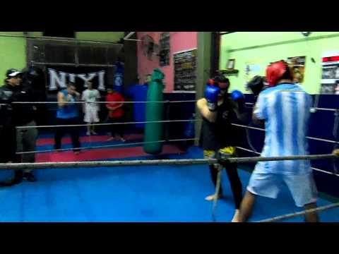 Emanuel Gonzalez GUANTEO DE BOXEO 1ER ROUND