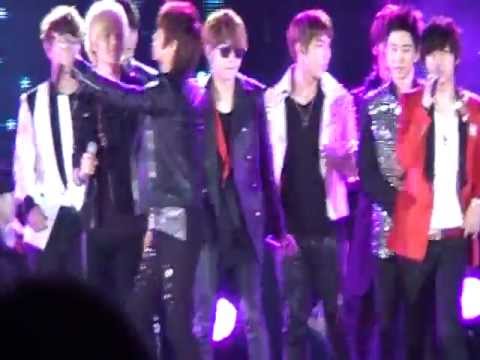 B2ST, SHINee, 2pm - New York, New York & Hands Up @ Free KBS Concert 2011