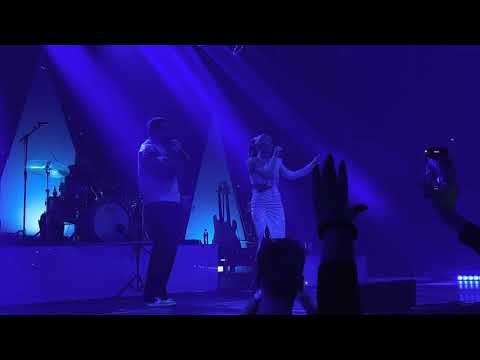 Julia Wieniawa & Maciej Musiałowski - Zabierz tę miłość  (Omamy Tour) | Warszawa